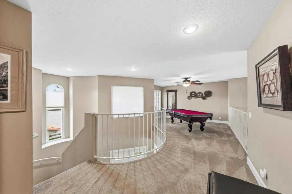 223 Desert Falls Drive E, Palm Desert, California 92211 home-pic-20