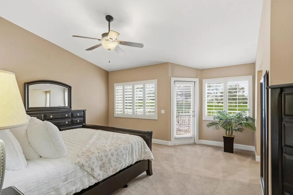 223 Desert Falls Drive E, Palm Desert, California 92211 home-pic-22