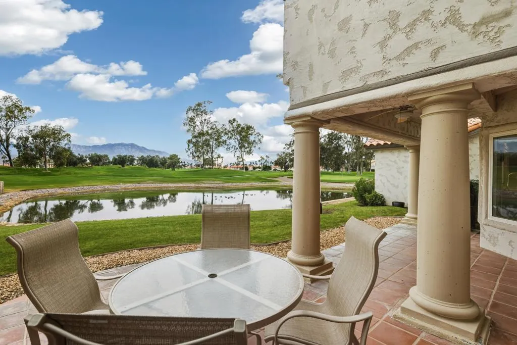 223 Desert Falls Drive E, Palm Desert, California 92211 home-pic-34