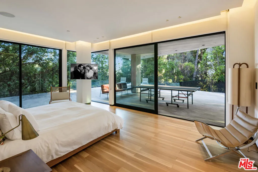 1120 El Retiro Way, Beverly Hills, California 90210 home-pic-18