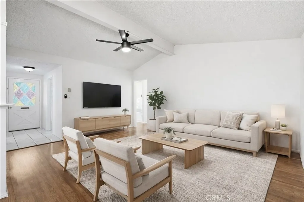 20021 Saltee Avenue, Torrance, California 90503 home-pic-2