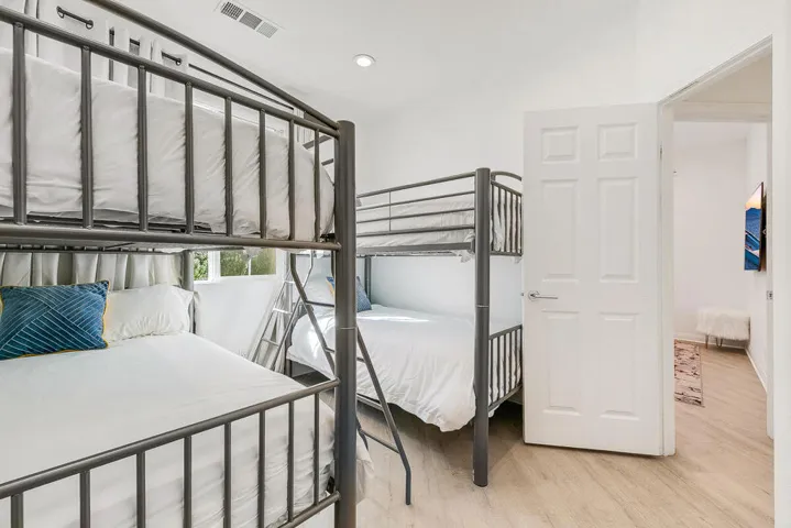 21 BEDROOM MLS