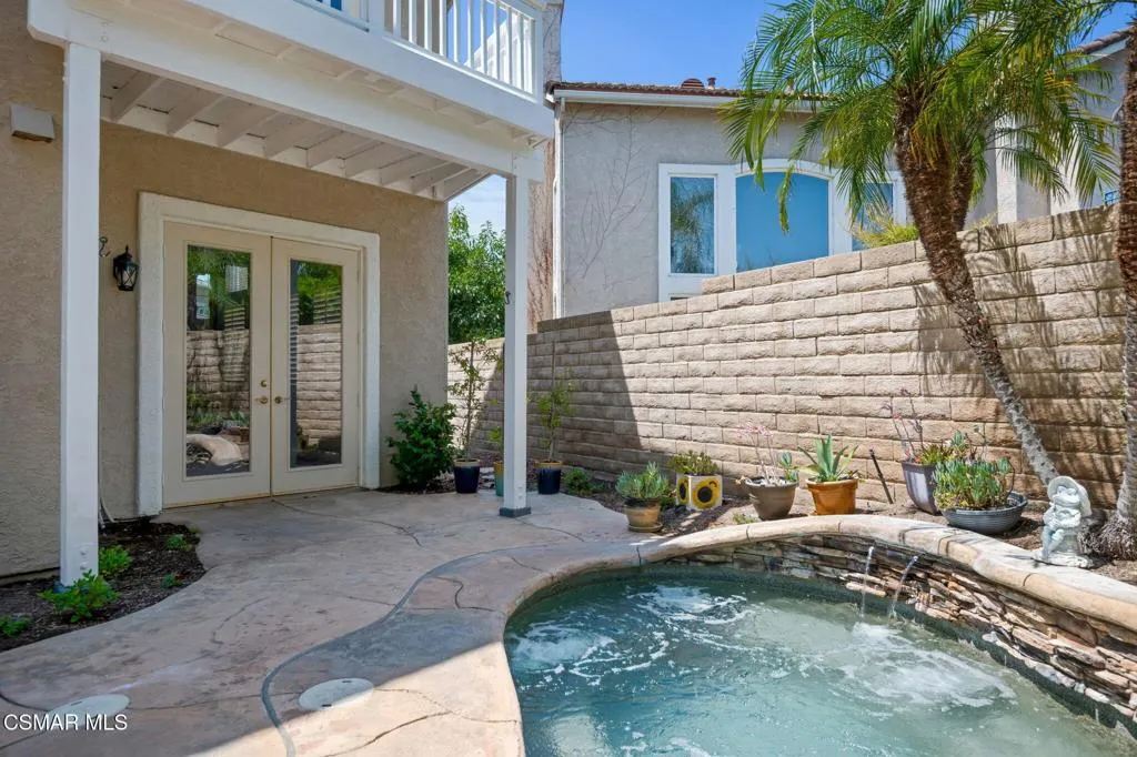 335 Kitetail Street, Simi Valley, California 93065 home-pic-23