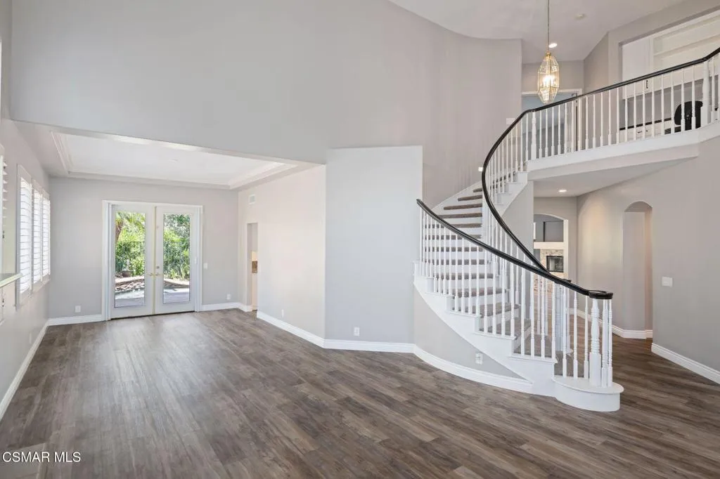 335 Kitetail Street, Simi Valley, California 93065 home-pic-6