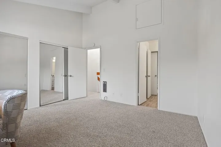 23-web-or-mls-UpmarketMedia-969 Mira-94