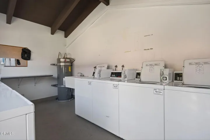 31-web-or-mls-UpmarketMedia-969 Mira-124