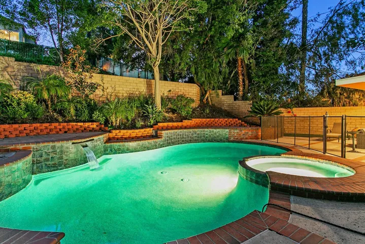 155 S Avenida Felipe, Anaheim Hills, California 92807