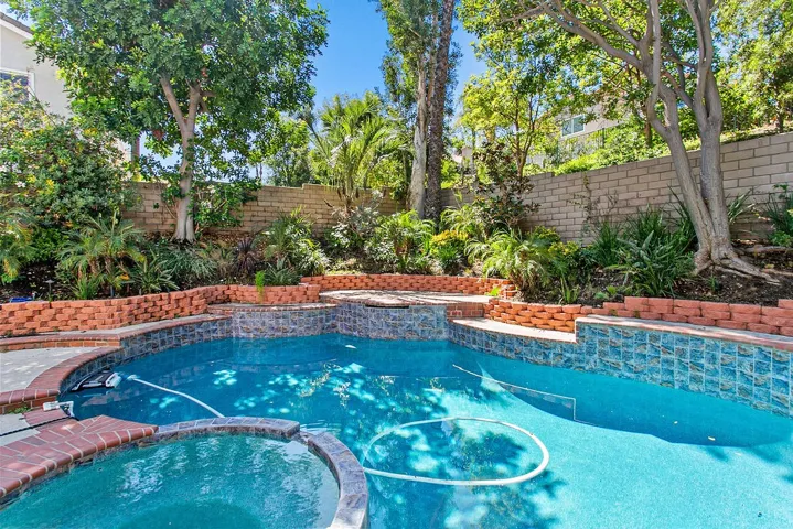 155 S Avenida Felipe, Anaheim Hills, California 92807