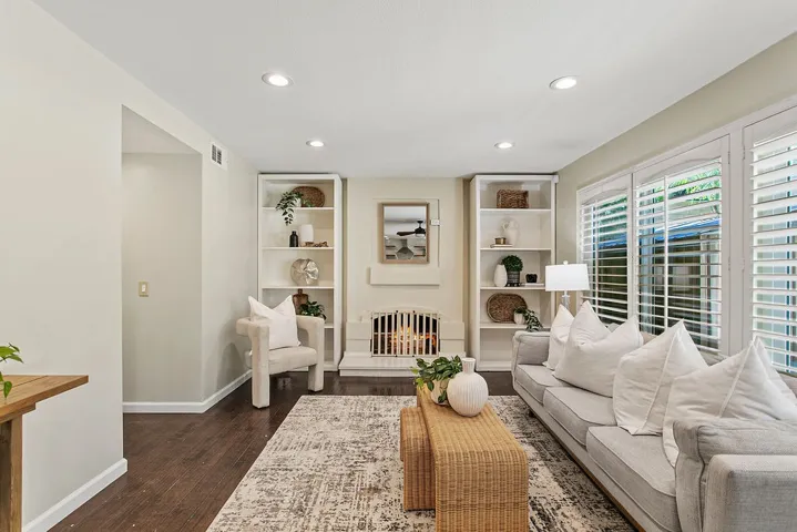 155 S Avenida Felipe, Anaheim Hills, California 92807