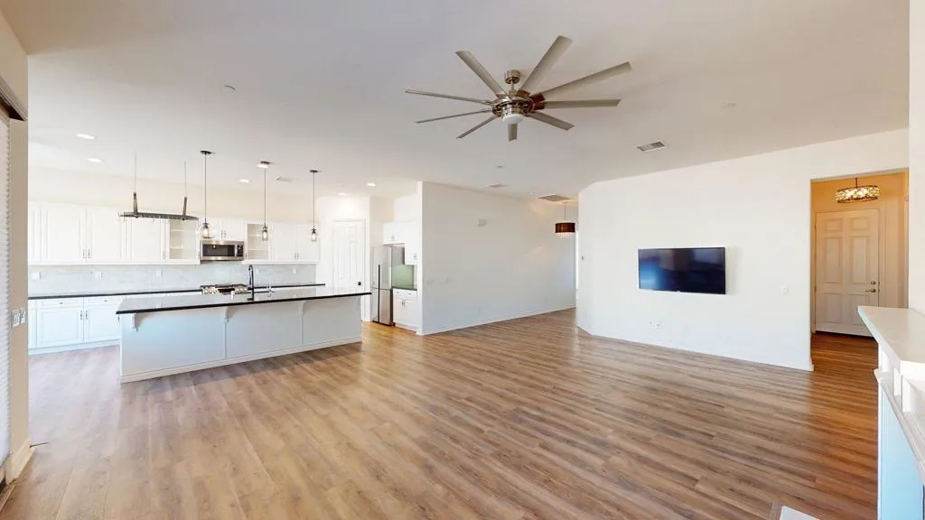 85624 Molvena Drive, Indio, California 92203 home-pic-21