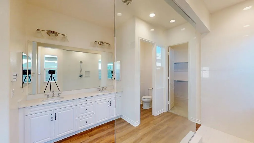 85624 Molvena Drive, Indio, California 92203 home-pic-27