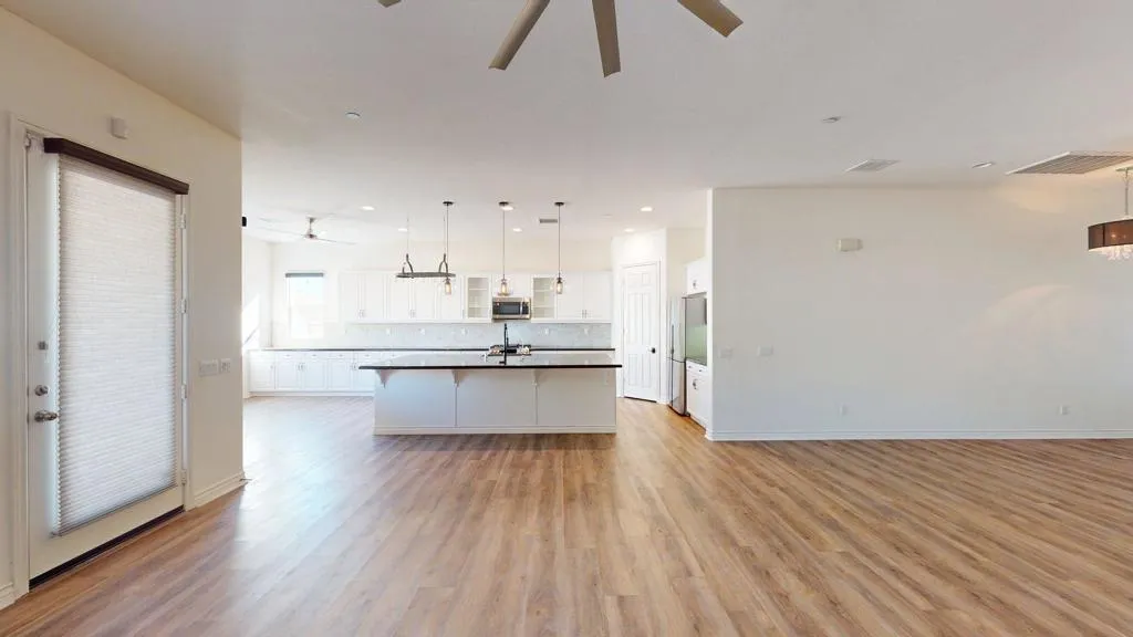 85624 Molvena Drive, Indio, California 92203 home-pic-20