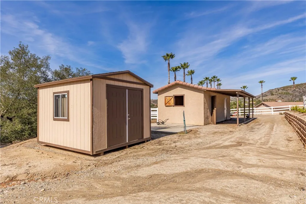 45400 Via Vaquero, Temecula, California 92590 home-pic-38