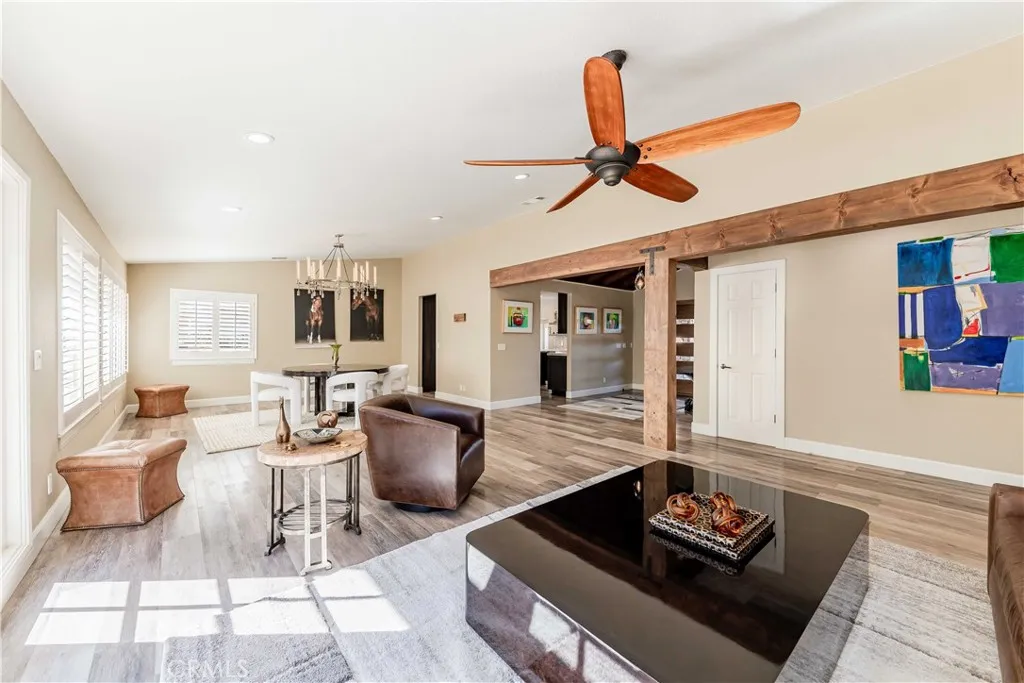 45400 Via Vaquero, Temecula, California 92590 home-pic-8