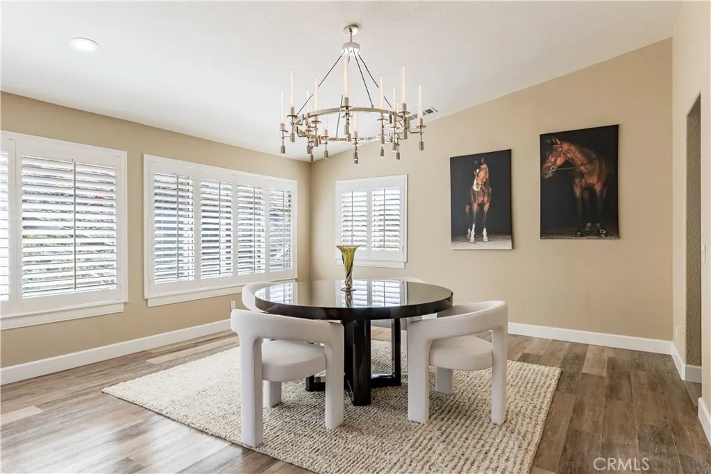 45400 Via Vaquero, Temecula, California 92590 home-pic-10