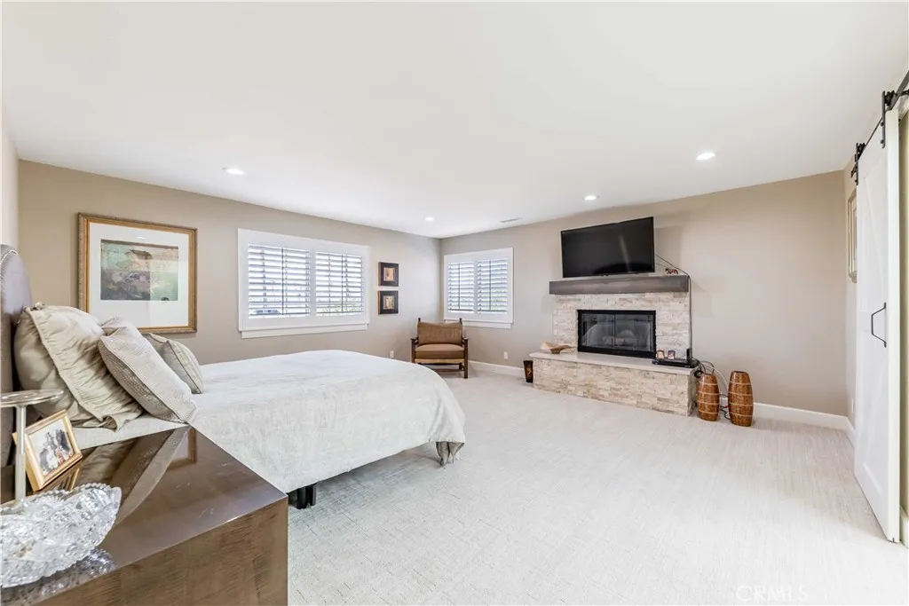 45400 Via Vaquero, Temecula, California 92590 home-pic-22