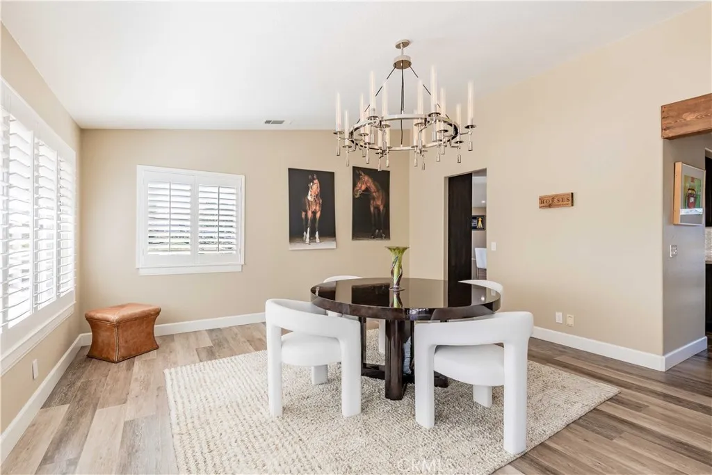 45400 Via Vaquero, Temecula, California 92590 home-pic-11