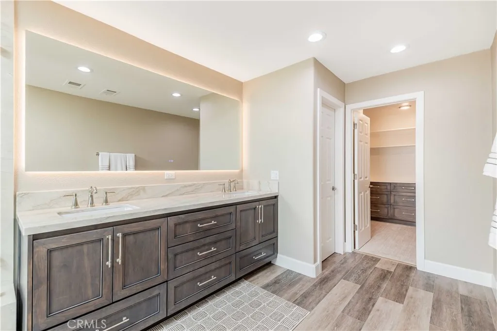 45400 Via Vaquero, Temecula, California 92590 home-pic-26