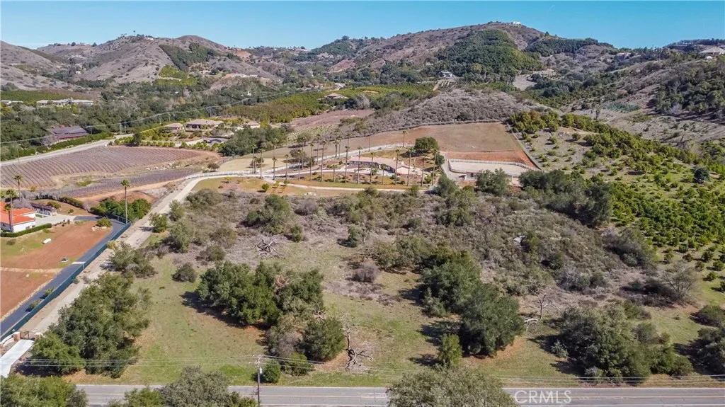 45400 Via Vaquero, Temecula, California 92590 home-pic-57