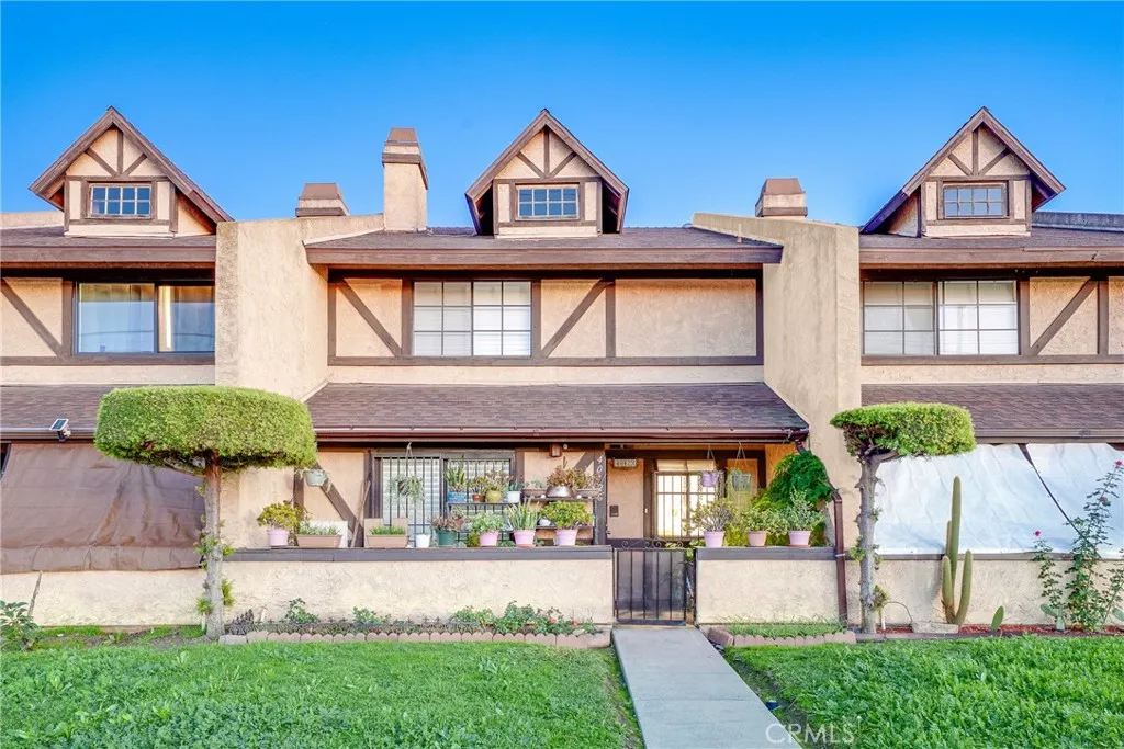 4042 Maxson Road C, El Monte, California 91732 home-pic-1