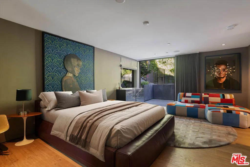 11968 Brentridge Drive, Los Angeles, California 90049 home-pic-23