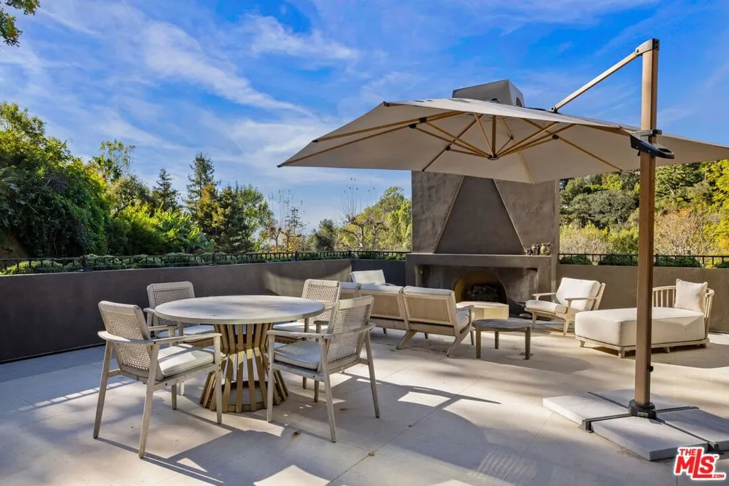 11968 Brentridge Drive, Los Angeles, California 90049 home-pic-27