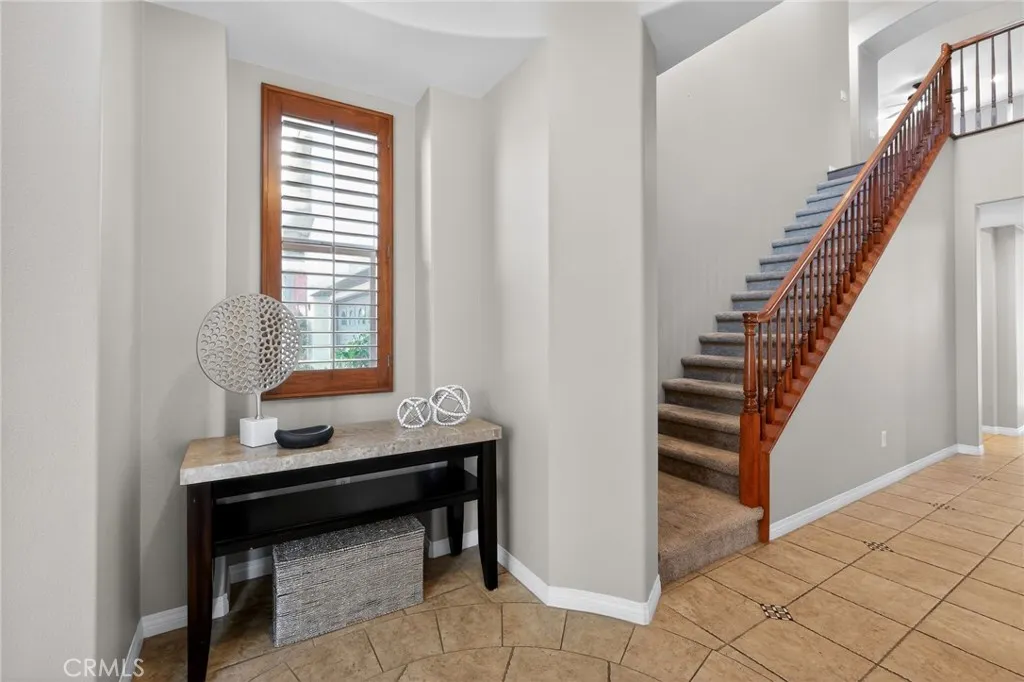 1575 Clifftop Ave, San Marcos, California 92078 home-pic-24