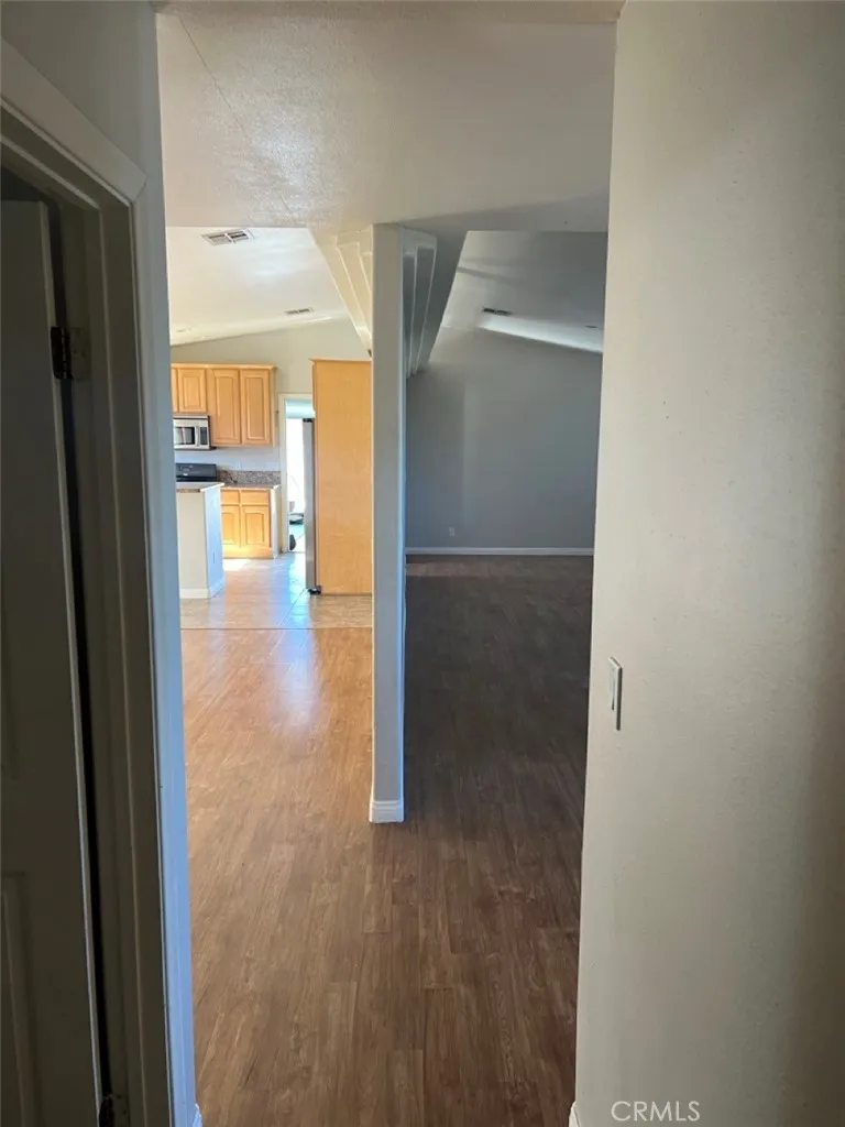 6563 Morongo, 29 Palms, California 92277 home-pic-12