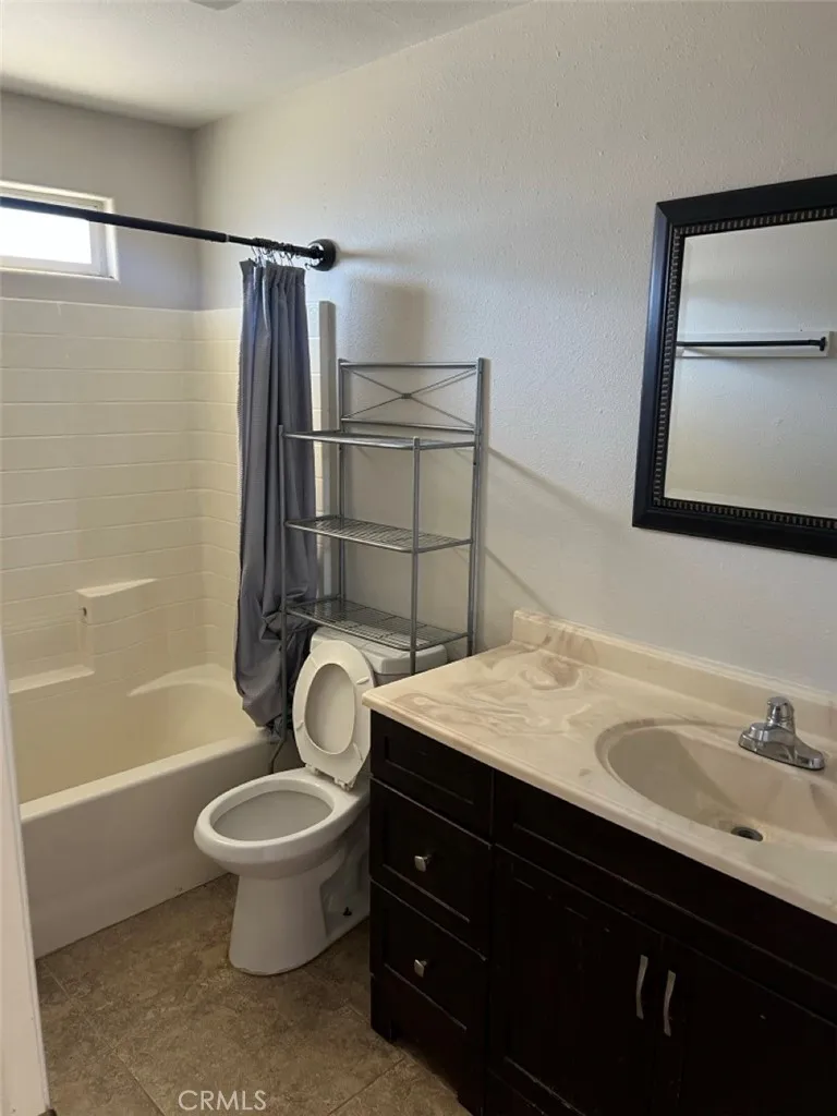 6563 Morongo, 29 Palms, California 92277 home-pic-11