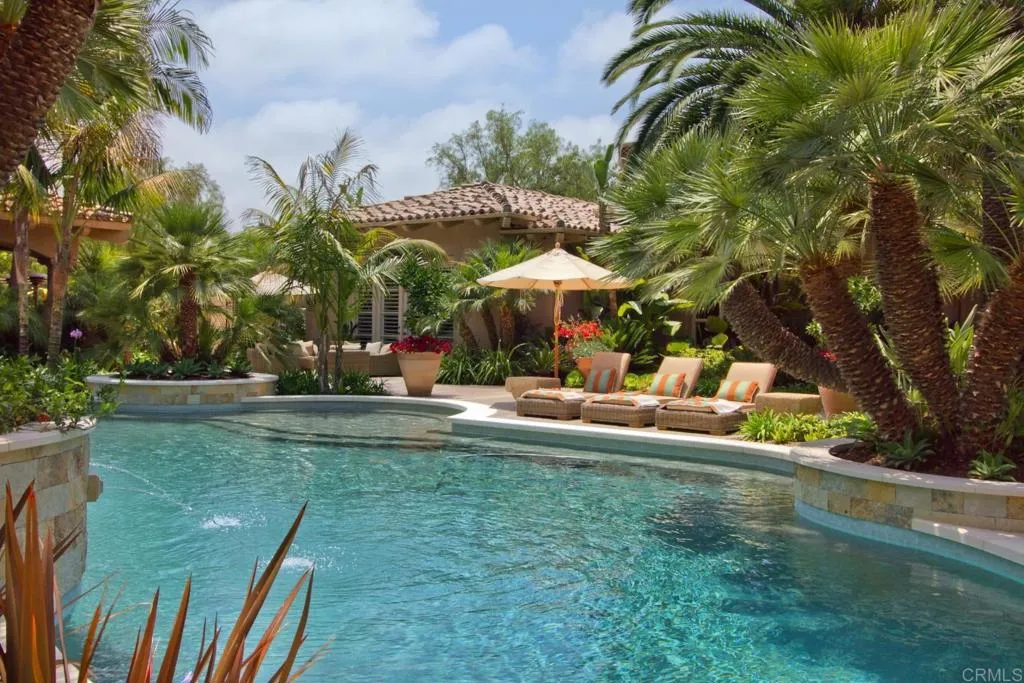 15651 Puerta Del Sol, Rancho Santa Fe, California 92067 home-pic-11