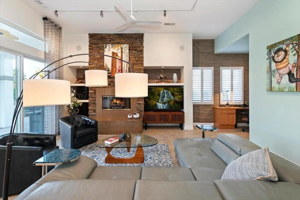 50 Toscana Way E, Rancho Mirage, California 92270 home-pic-40