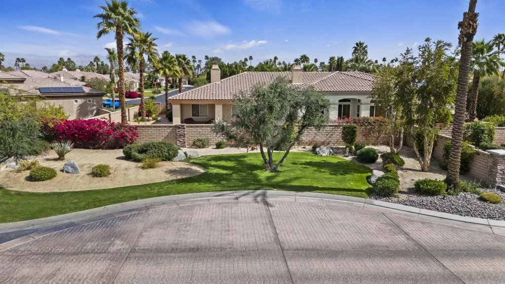 50 Toscana Way E, Rancho Mirage, California 92270 home-pic-72