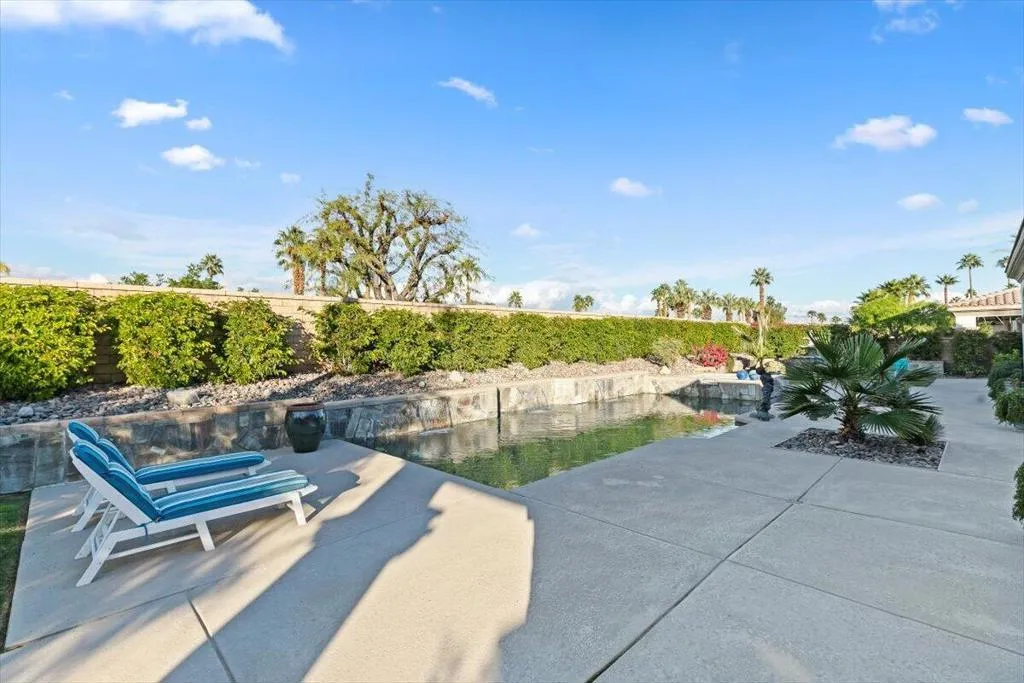 50 Toscana Way E, Rancho Mirage, California 92270 home-pic-80