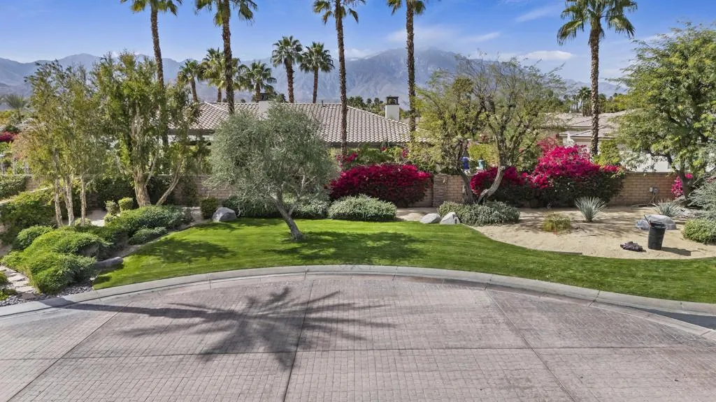 50 Toscana Way E, Rancho Mirage, California 92270 home-pic-83