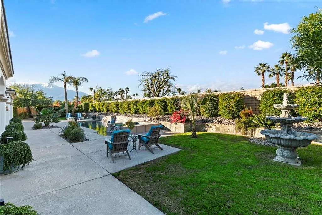 50 Toscana Way E, Rancho Mirage, California 92270 home-pic-76