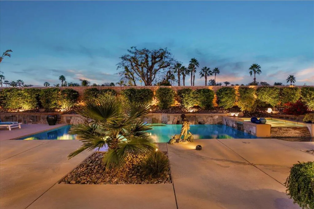 50 Toscana Way E, Rancho Mirage, California 92270 home-pic-17