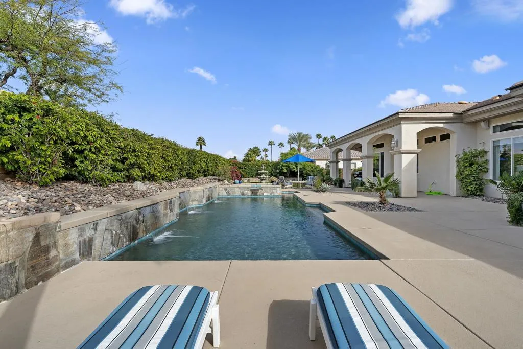 50 Toscana Way E, Rancho Mirage, California 92270 home-pic-61