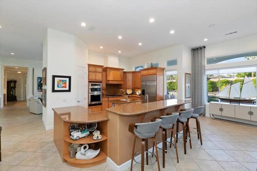 50 Toscana Way E, Rancho Mirage, California 92270 home-pic-30