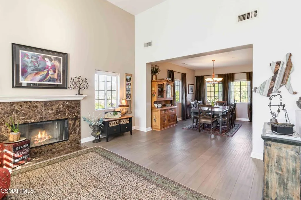 1308 Gonzales Road, Simi Valley, California 93063 home-pic-6