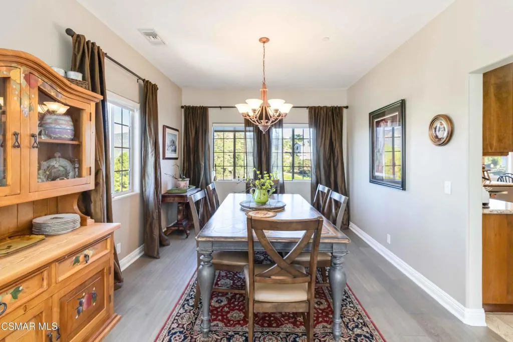 1308 Gonzales Road, Simi Valley, California 93063 home-pic-10