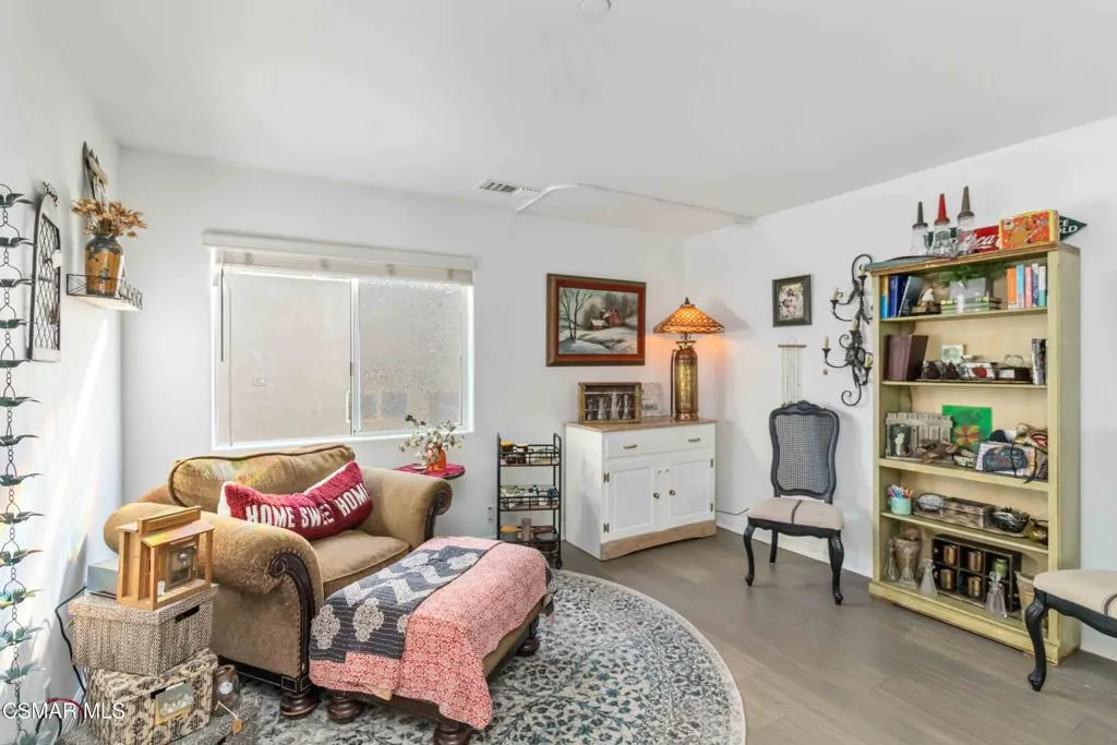1308 Gonzales Road, Simi Valley, California 93063 home-pic-24