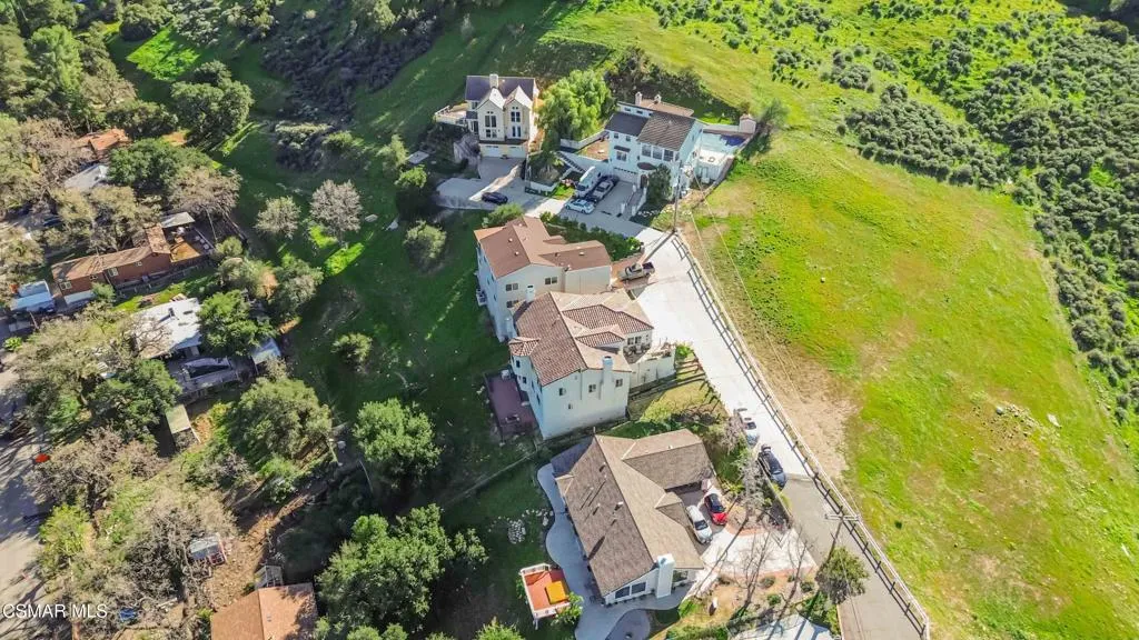 1308 Gonzales Road, Simi Valley, California 93063 home-pic-42