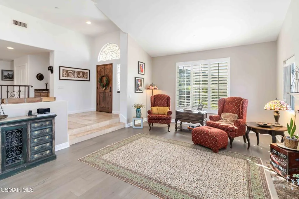 1308 Gonzales Road, Simi Valley, California 93063 home-pic-7
