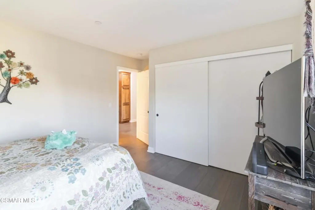 1308 Gonzales Road, Simi Valley, California 93063 home-pic-34