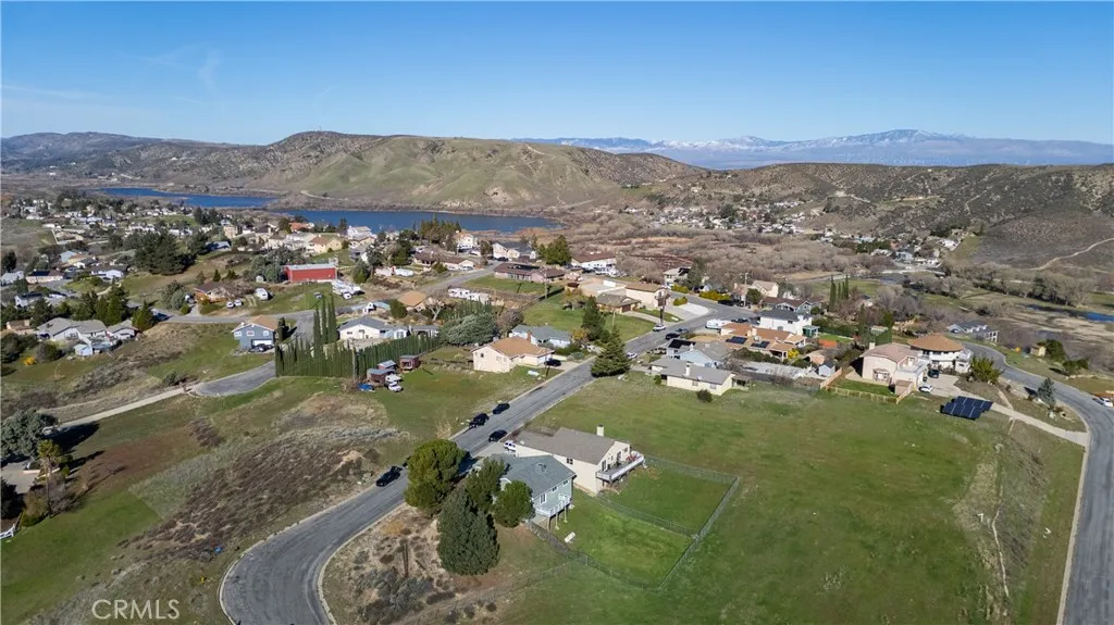 42614 Cabin Dr, Lake Hughes, California 93532 home-pic-17