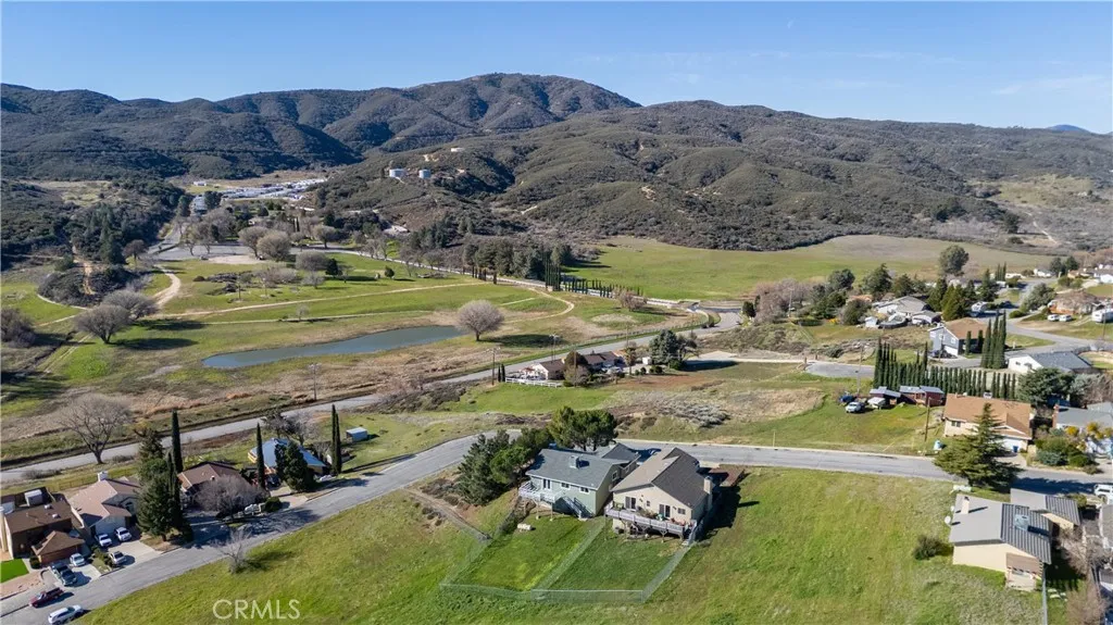 42614 Cabin Dr, Lake Hughes, California 93532 home-pic-16