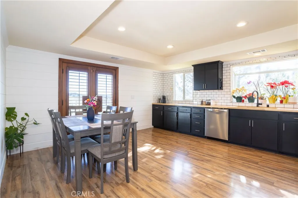 42614 Cabin Dr, Lake Hughes, California 93532 home-pic-4
