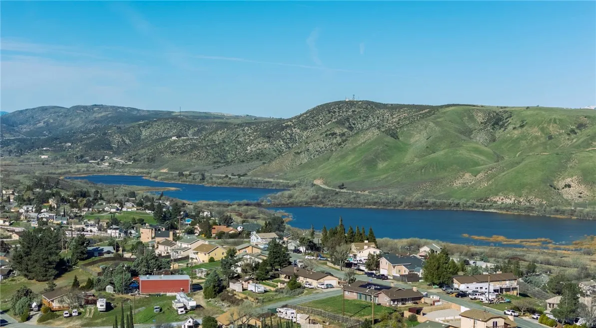 42614 Cabin Dr, Lake Hughes, California 93532 home-pic-19