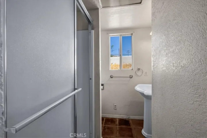 Pool house