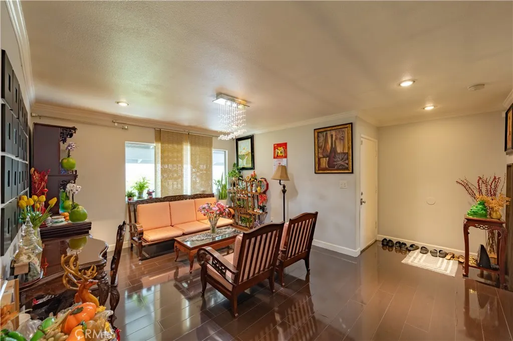 1250 S Brookhurst Street 2014, Anaheim, California 92804 home-pic-4